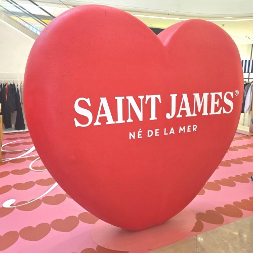 팝업스토어제작 할 때 조형물 없으면 왜 아쉬울까