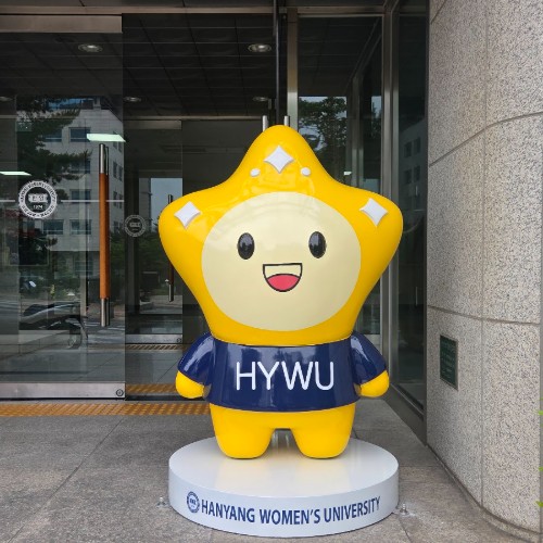 초등학교 포토존 조형물, 안전 기준 어떻게 맞출까요?